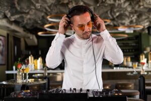 How Can DJ Lessons in London Help You Build Your DJ Portfolio? | London DJ Academy