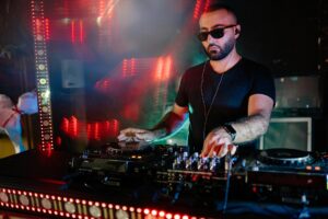 Why Are Private DJ Lessons in London Perfect for Beginners? | London DJ Academy