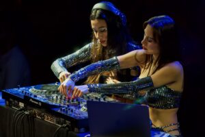 How Much Do DJs Earn? DJ Salary, Career Opportunities & Income Guide